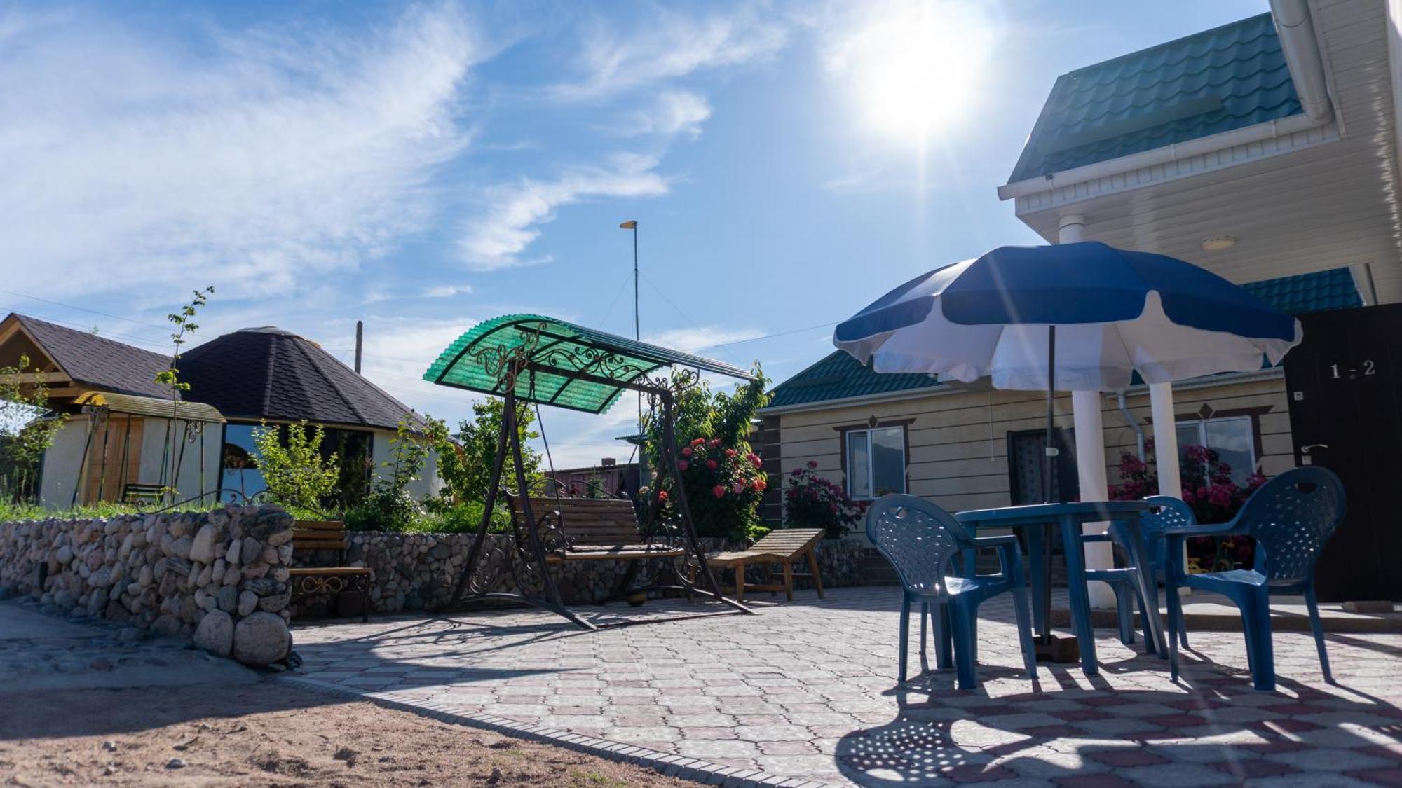 Svetlana Guest House Bokonbayevo Kültér fotó