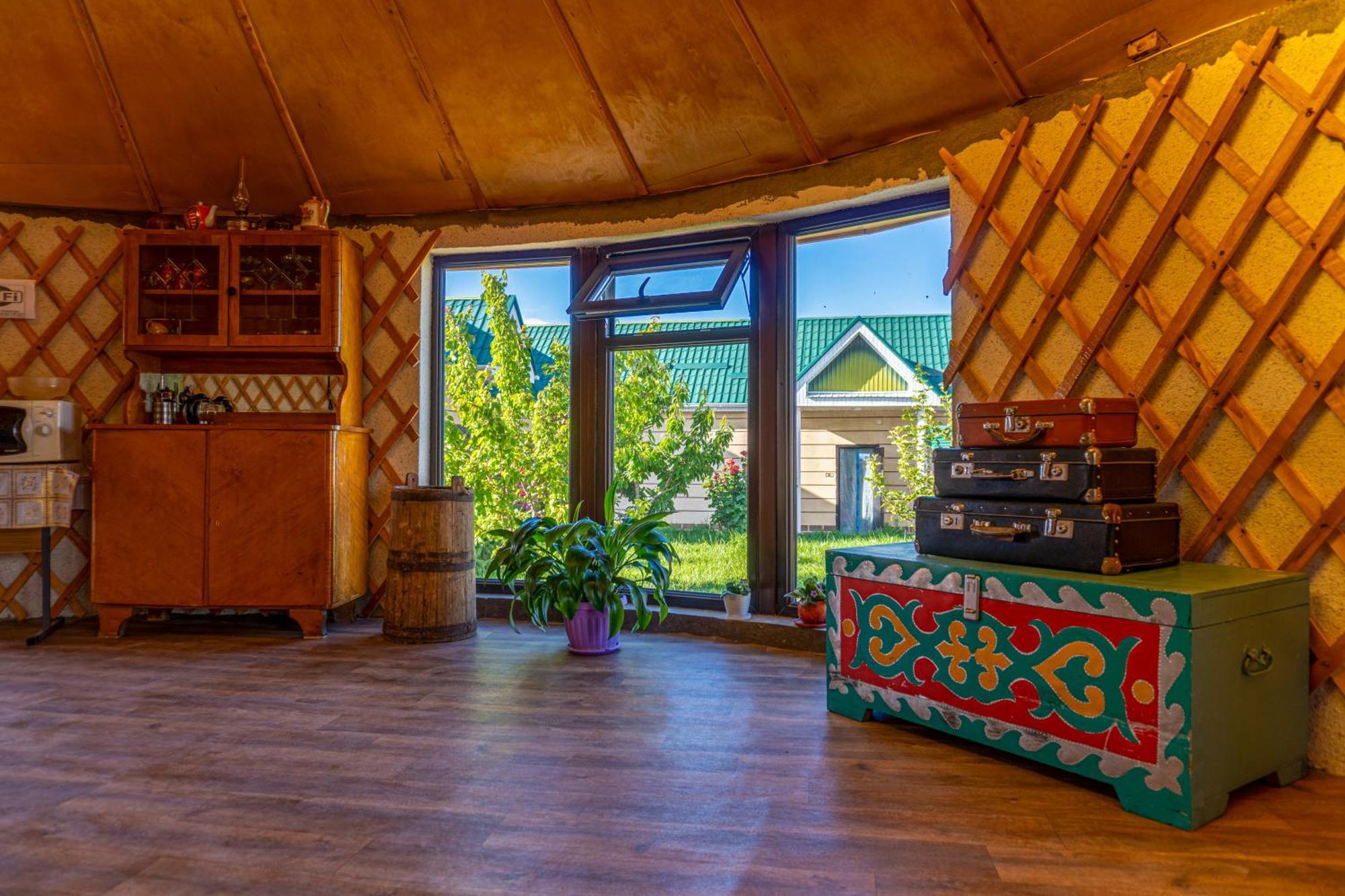 Svetlana Guest House Bokonbayevo Kültér fotó