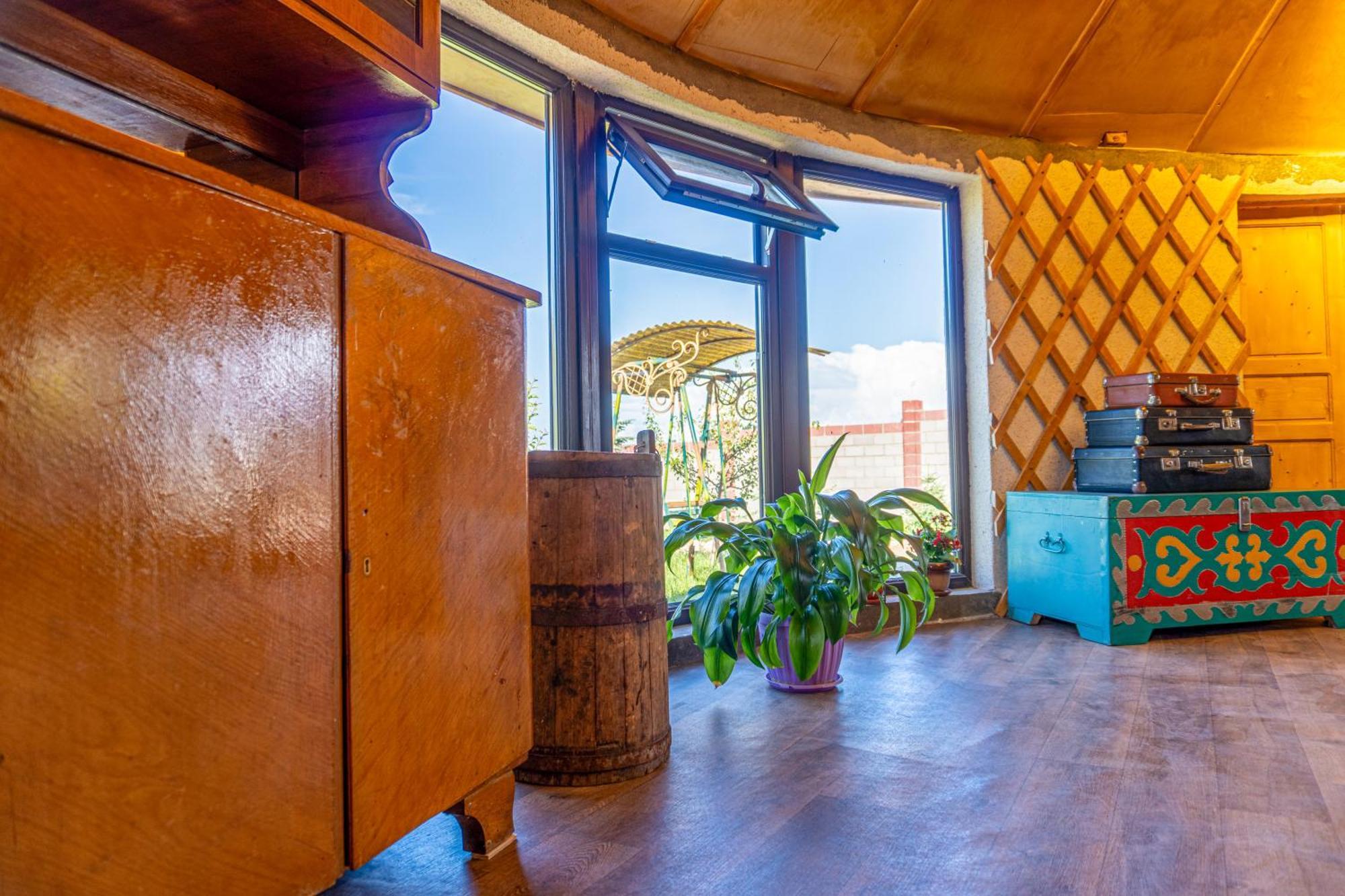 Svetlana Guest House Bokonbayevo Kültér fotó