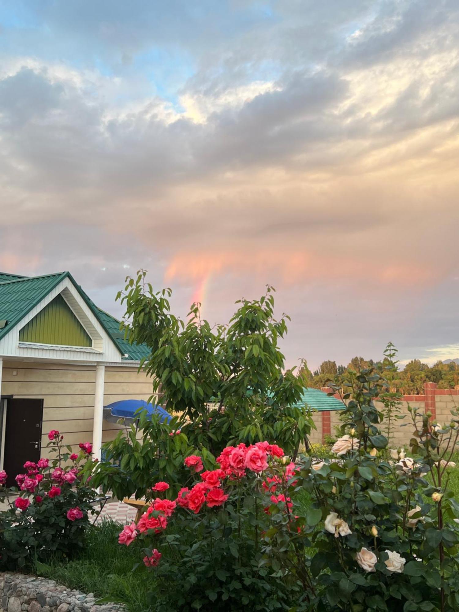 Svetlana Guest House Bokonbayevo Kültér fotó
